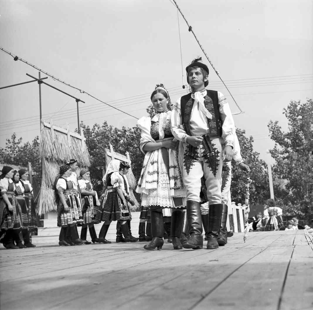 folklorne slavnosti krakovany 1972